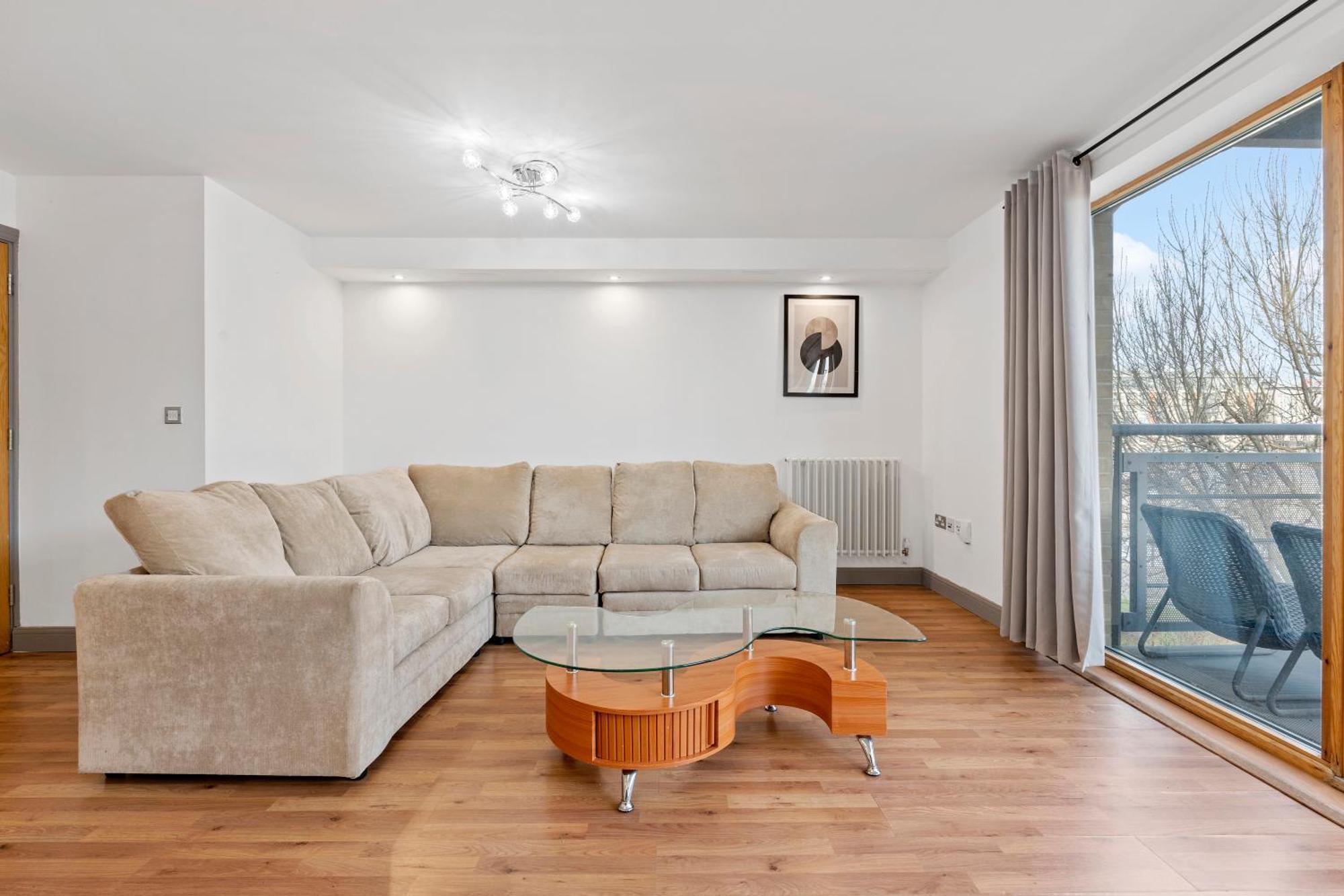 Luxury Silvertown Way Londra